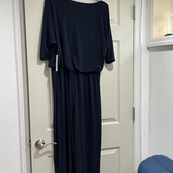 Jumpsuit - Picture 3 of 4